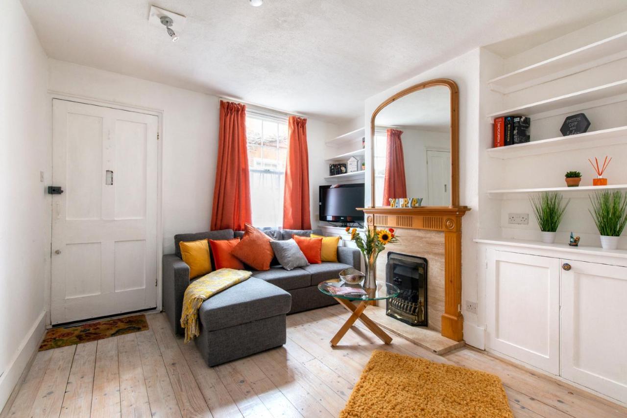 Canterbury Hidden Gem Apartamento Exterior foto
